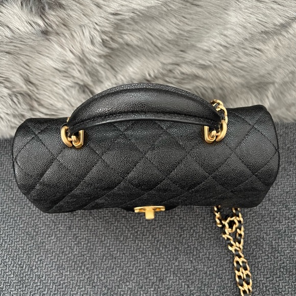 🚫SOLD ON POSH SHOW 🚫 CHANEL Black Caviar Leather Top Handle Mini Rectangle - Picture 3 of 10